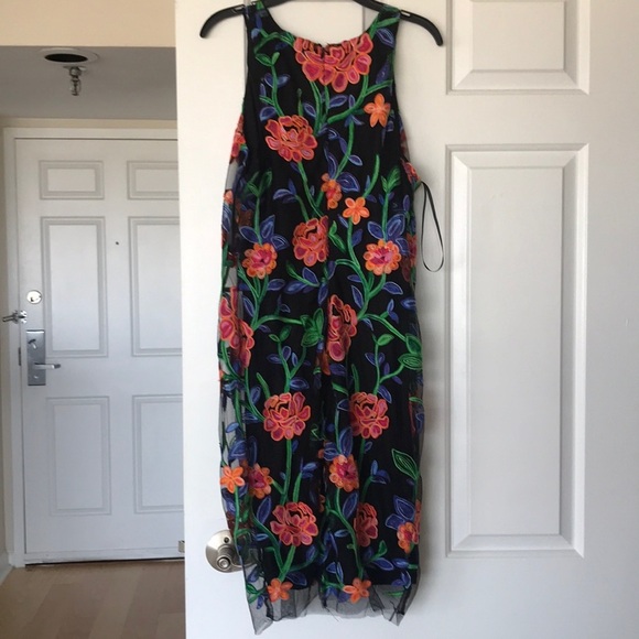 Neiman Marcus Floral print dress - Picture 5 of 5